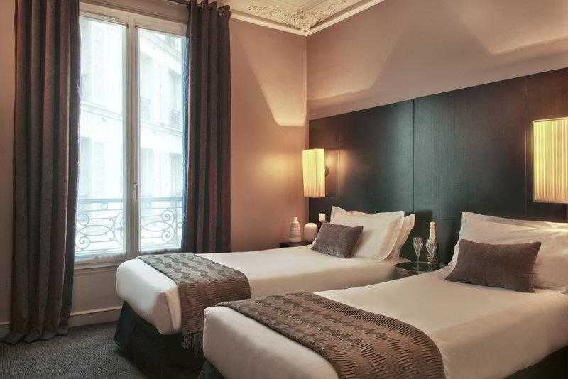 Hotel Elysées 3*