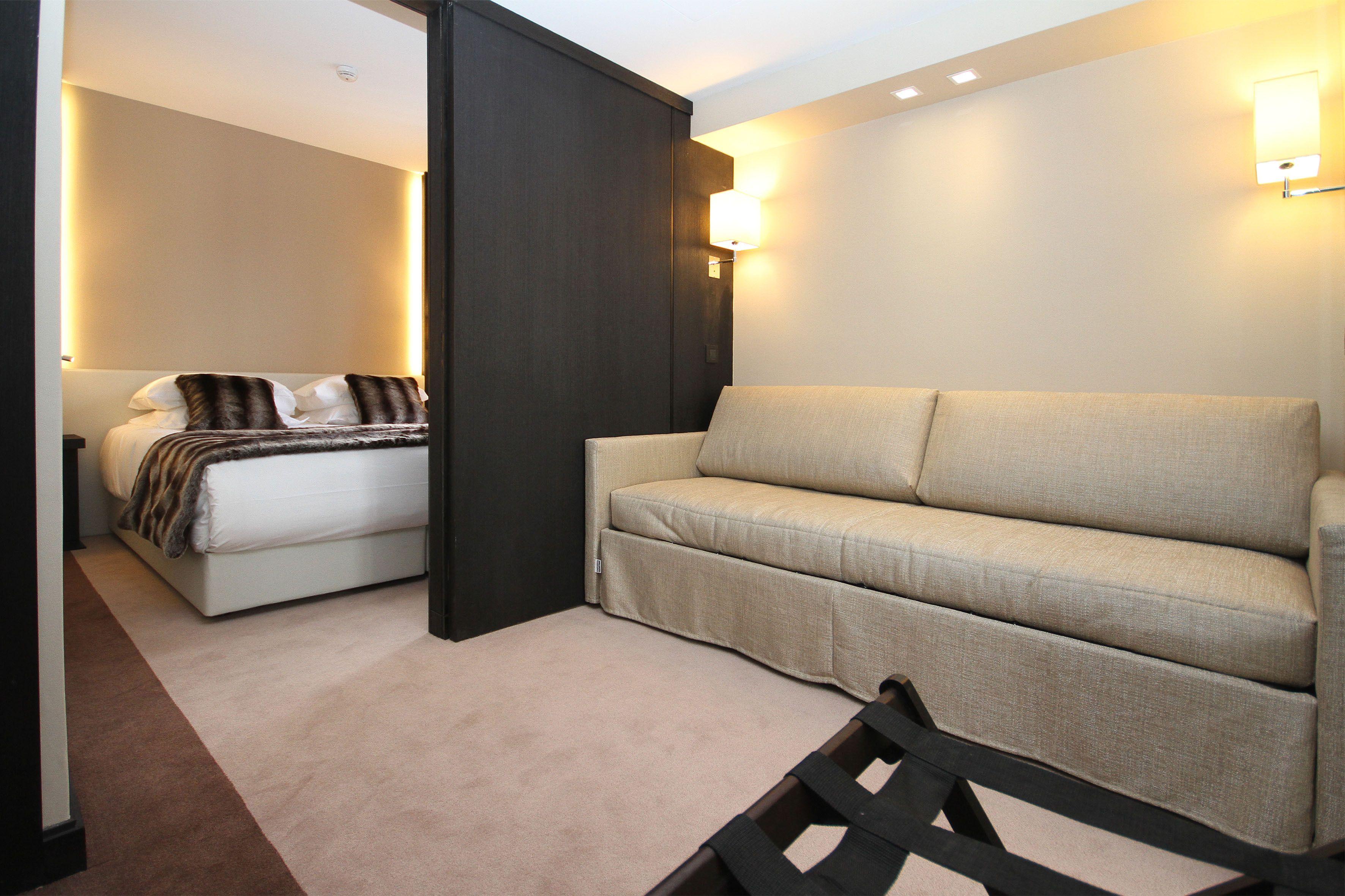 Elysées 3* Parigi