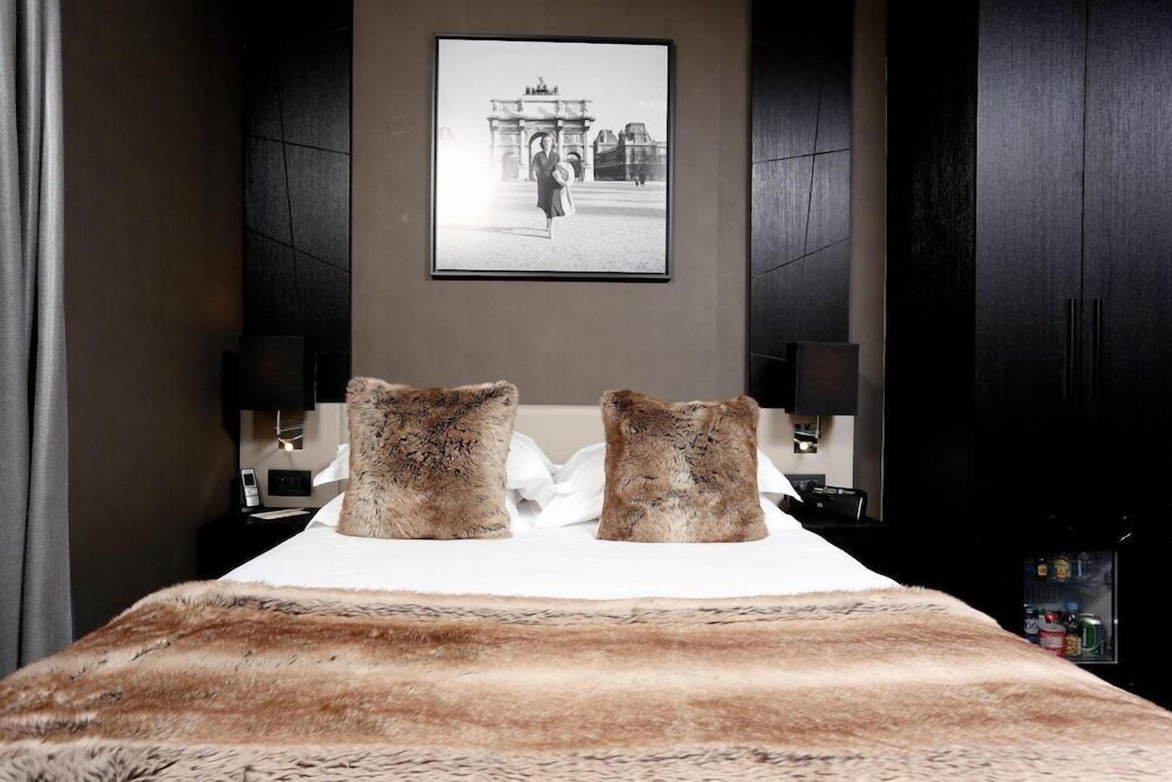 Hotel Elysées Parigi